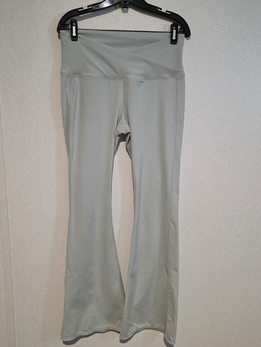 Yoga Democracy Flare Leggings Size Large